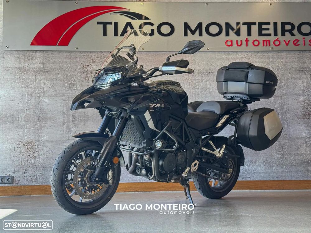 Benelli TRK 502 - 17