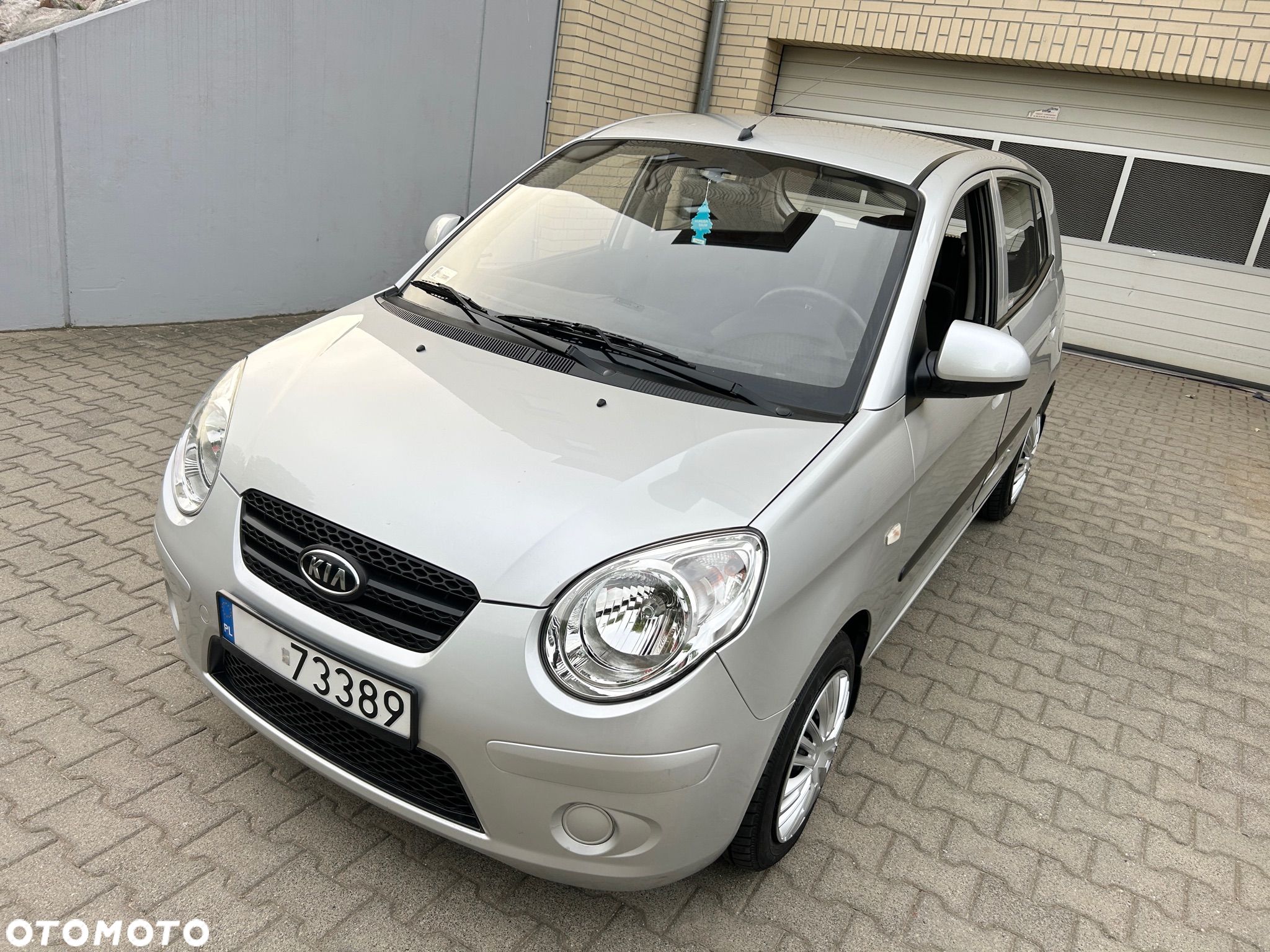 Kia Picanto - 1