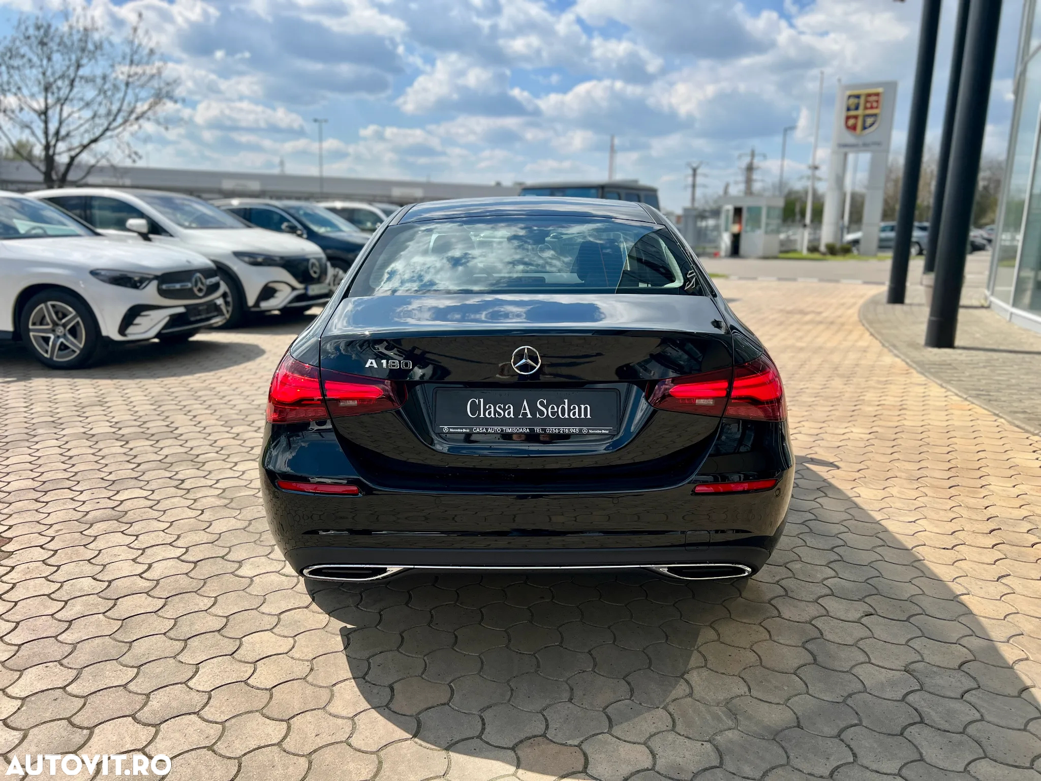 Mercedes-Benz A 180 MHEV 7G-DCT Sedan - 4