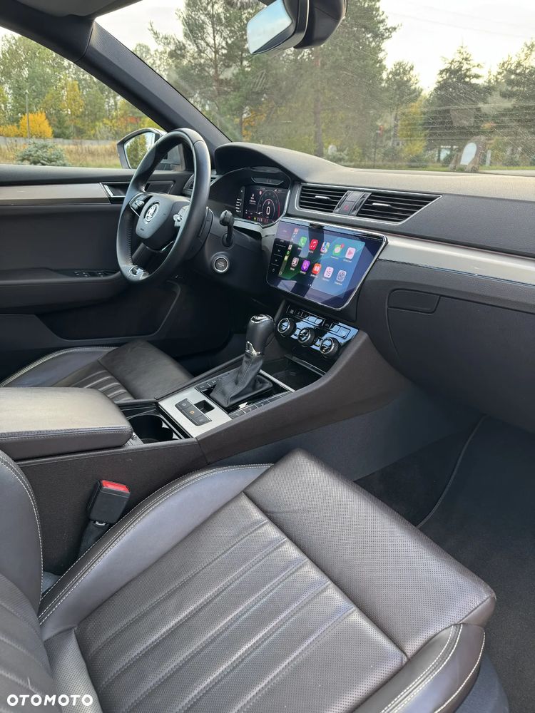Skoda Superb 2.0 TSI 4x4 L&K DSG - 25