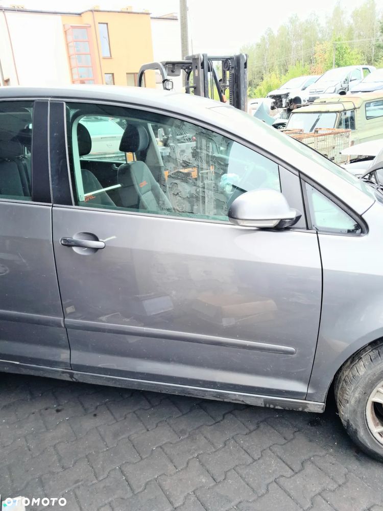 Drzwi przednie prawe VW Golf Plus 04-08r. LA7T - 1