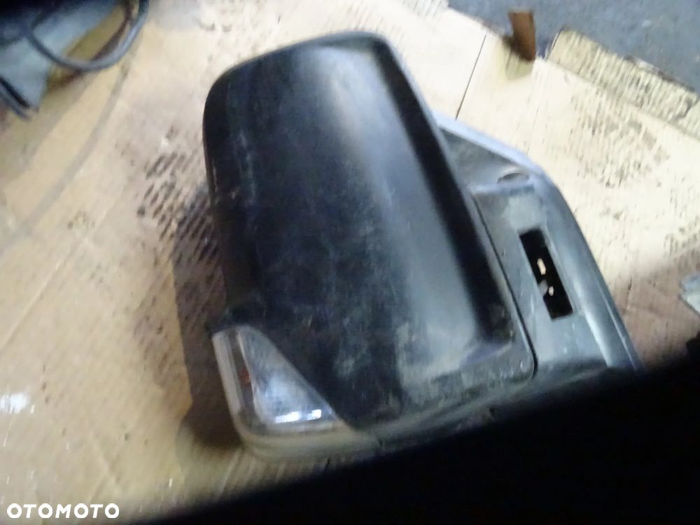 Lusterko Mercedes Sprinter 906 Lift Prawe A9068106116 - 2