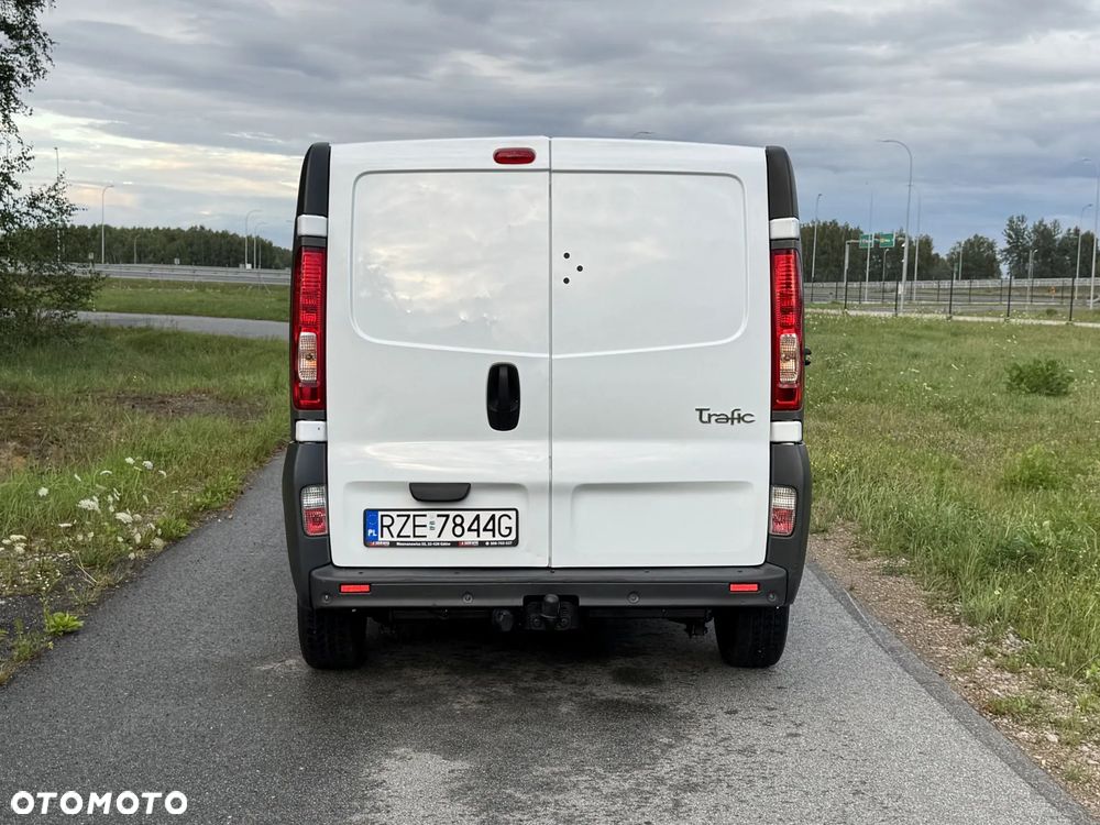 Renault Trafic - 6
