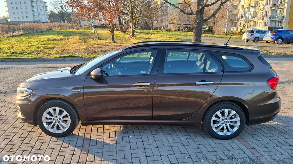 Fiat Tipo 1.4 T-Jet Business Line - 2