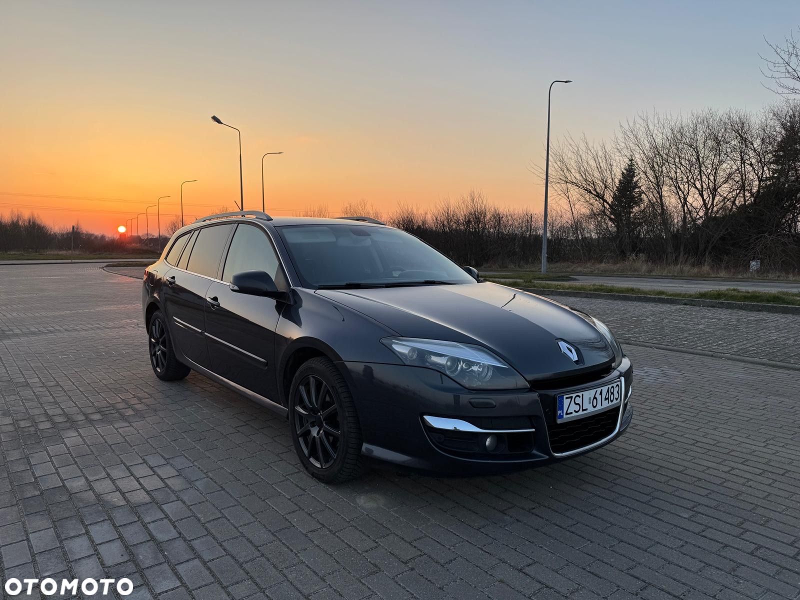 Renault Laguna - 1