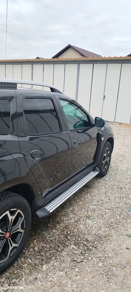 Dacia Duster TCe 150 GPF 4WD SL Techroad - 11