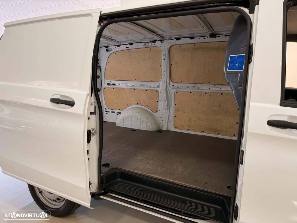 Mercedes-Benz eVito eVito Longa - 7
