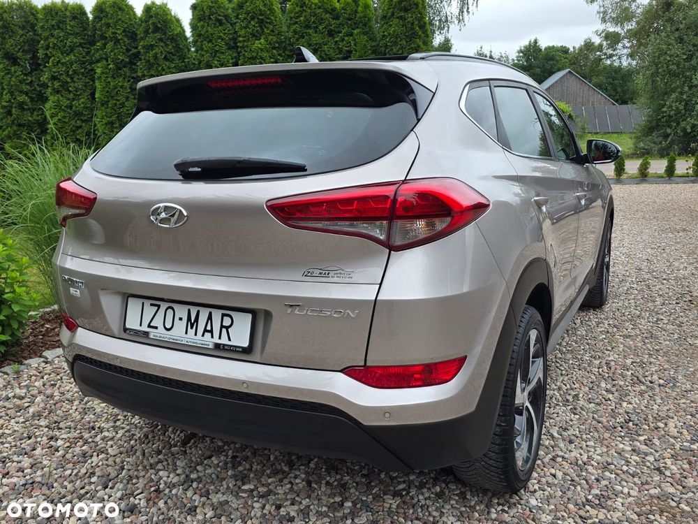 Hyundai Tucson blue 1.7 CRDi 2WD DCT Premium - 12