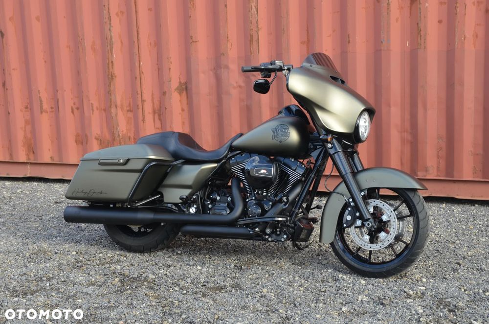 Harley-Davidson Touring Street Glide - 6