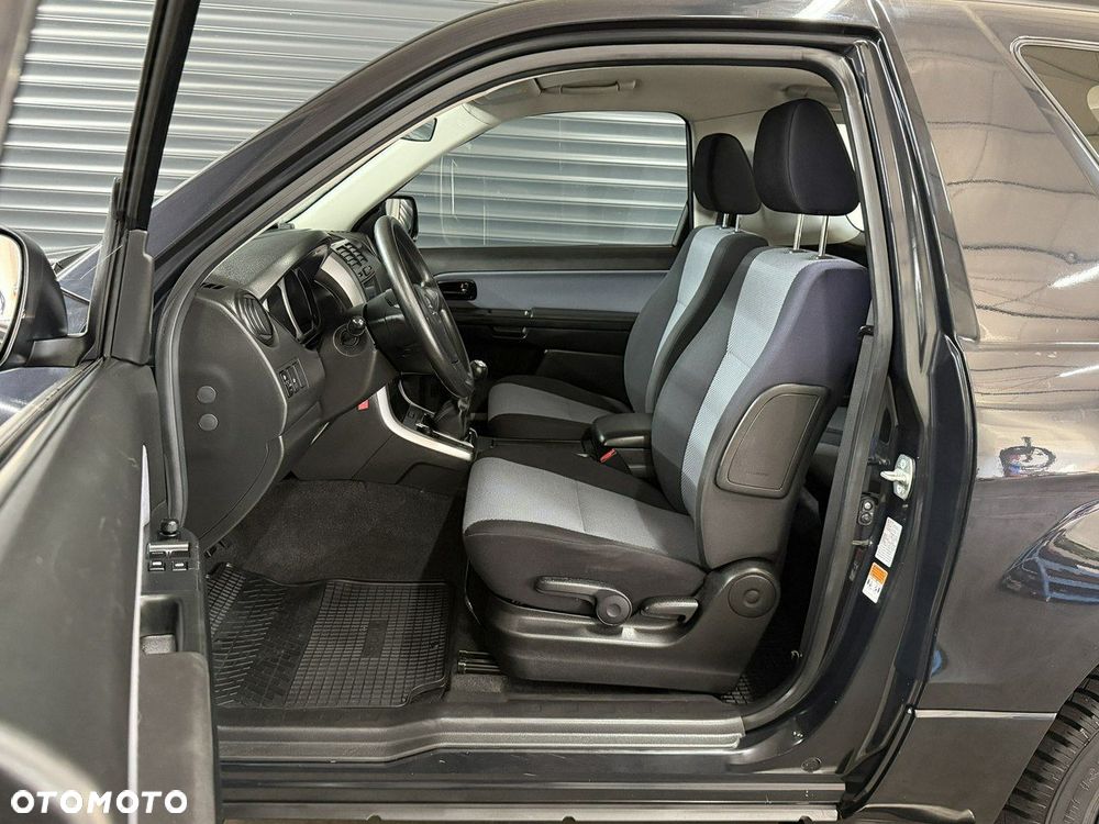 Suzuki Grand Vitara - 17