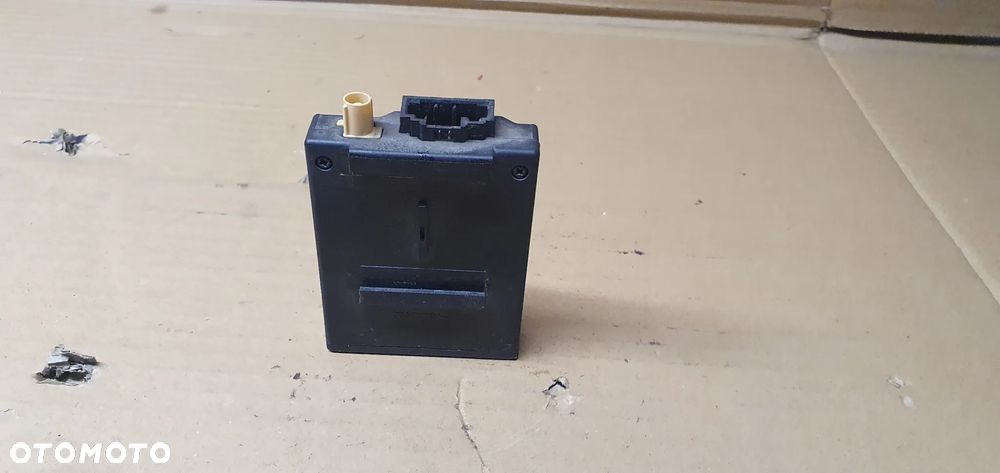 Moduł sterownik webasto Audi A8 D3 4F0909509B - 5