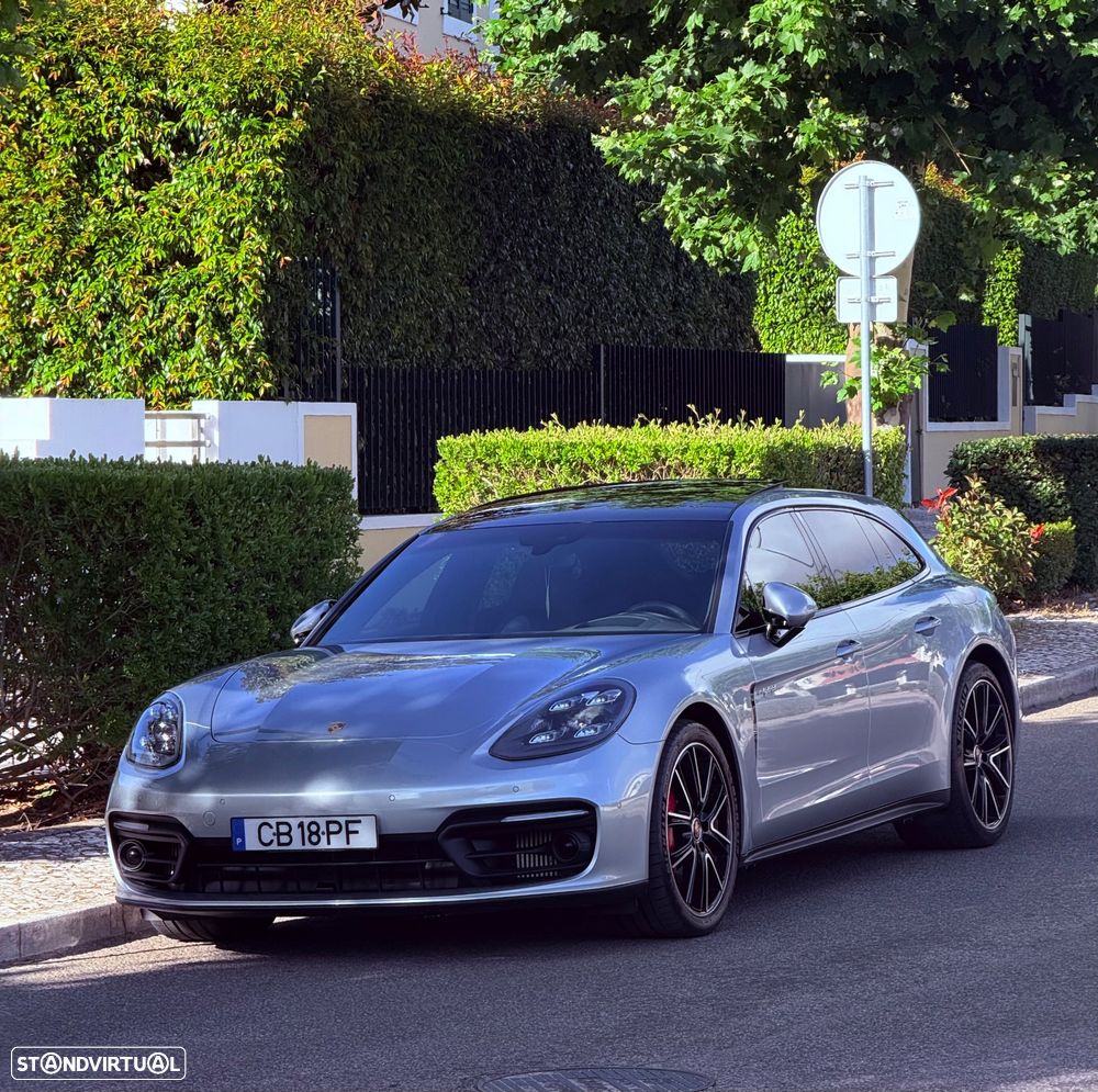 Porsche Panamera Sport Turismo 4S E-Hybrid - 4