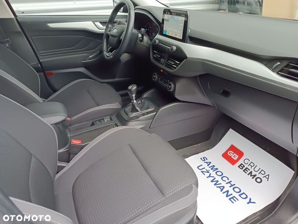 Ford Focus 1.0 EcoBoost Trend Edition - 12