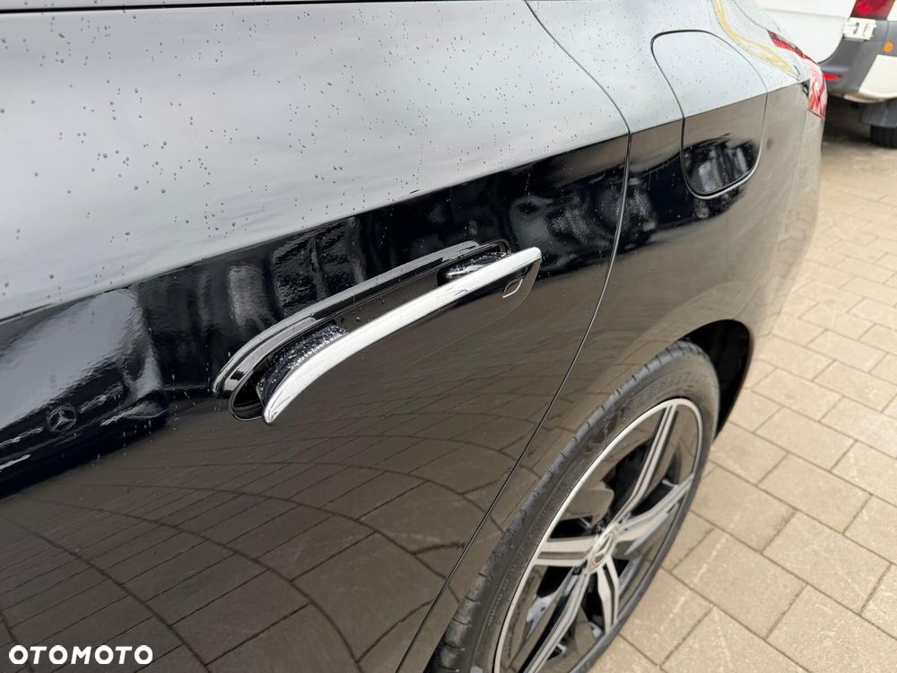 Mercedes-Benz CLA 200 mHEV 8G-DCT - 16
