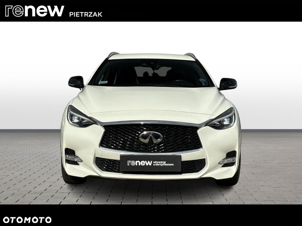 Infiniti Q30 2.0t Sport City Black AWD 7DCT - 8