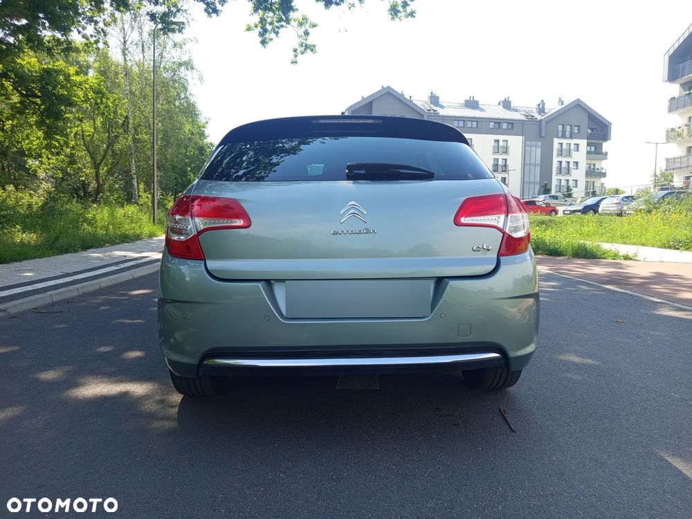 Citroën C4 VTi 120 Exclusive - 6