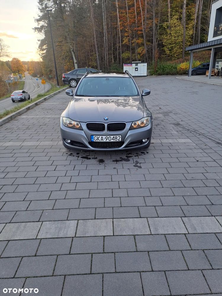 BMW Seria 3 320d - 9