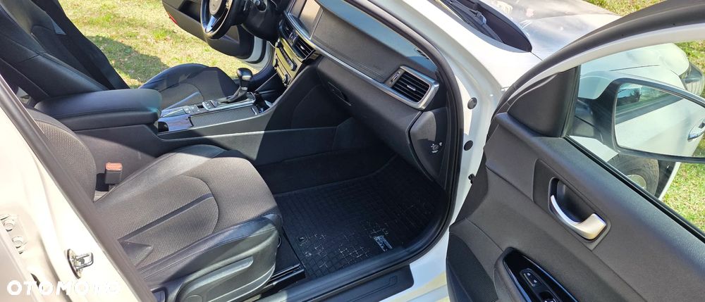 Kia Optima 1.7 CRDI L DCT - 16