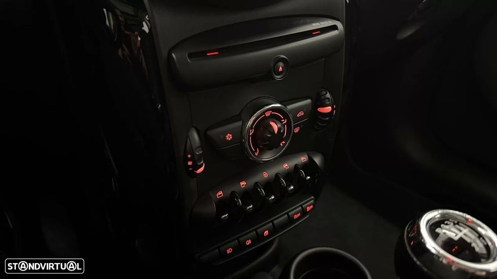 MINI Countryman One D - 21