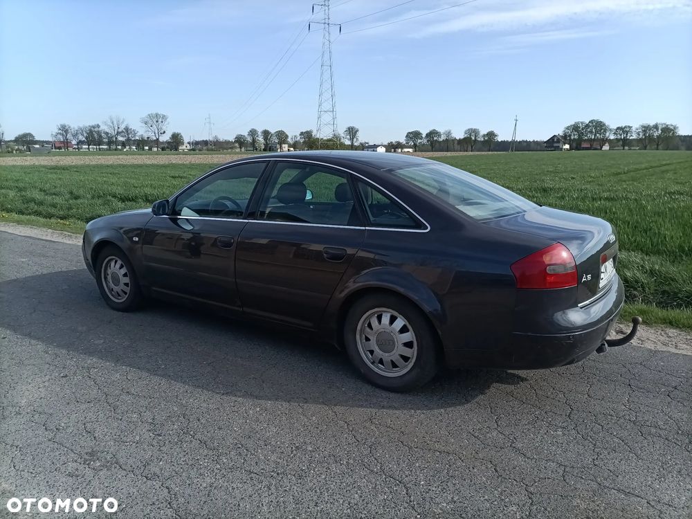 Audi A6 Limousine 2.4 - 2