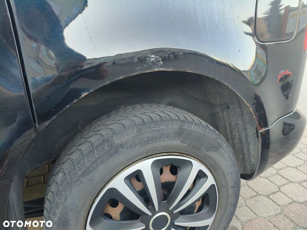 Volkswagen Caddy Trendline BMT - 15