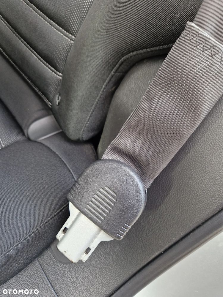 Ford Mondeo 2.0 TDCi Titanium PowerShift - 18