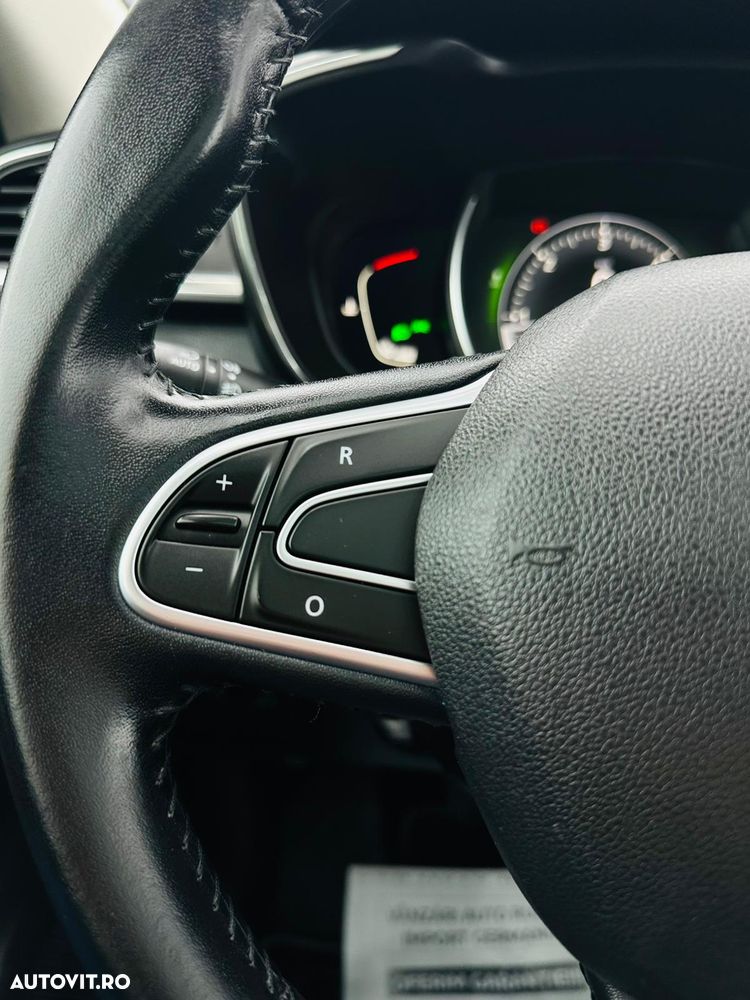 Renault Kadjar Energy dCi 130 LIMITED - 32