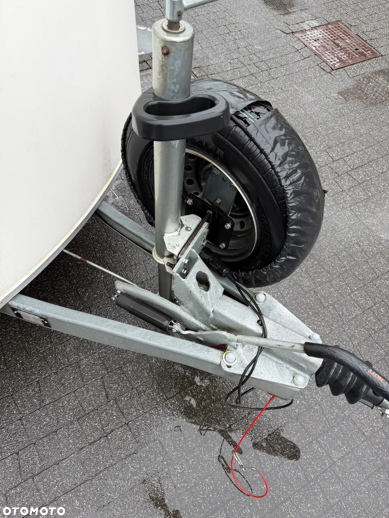 Debon Cheval Liberte Fourgon C300 - 14