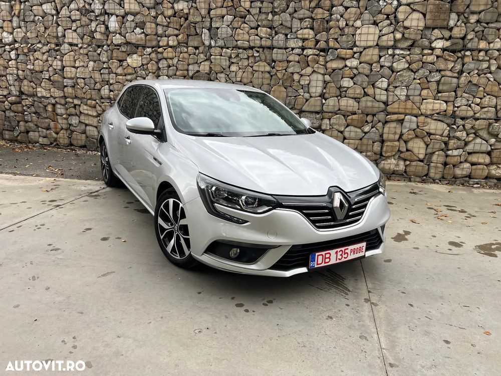 Renault Megane ENERGY dCi 110 Start & Stop Bose Edition - 2