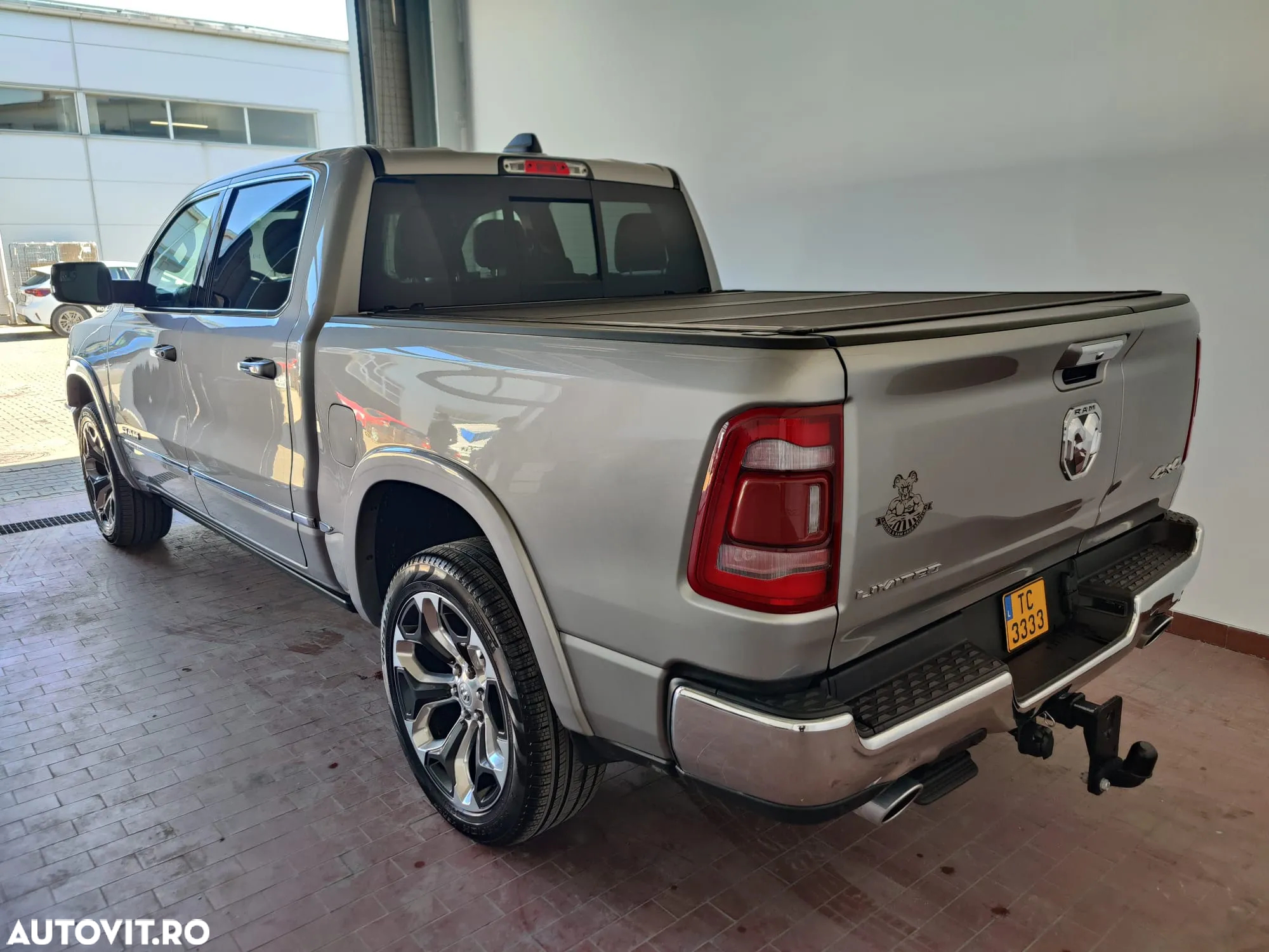 Dodge RAM - 3