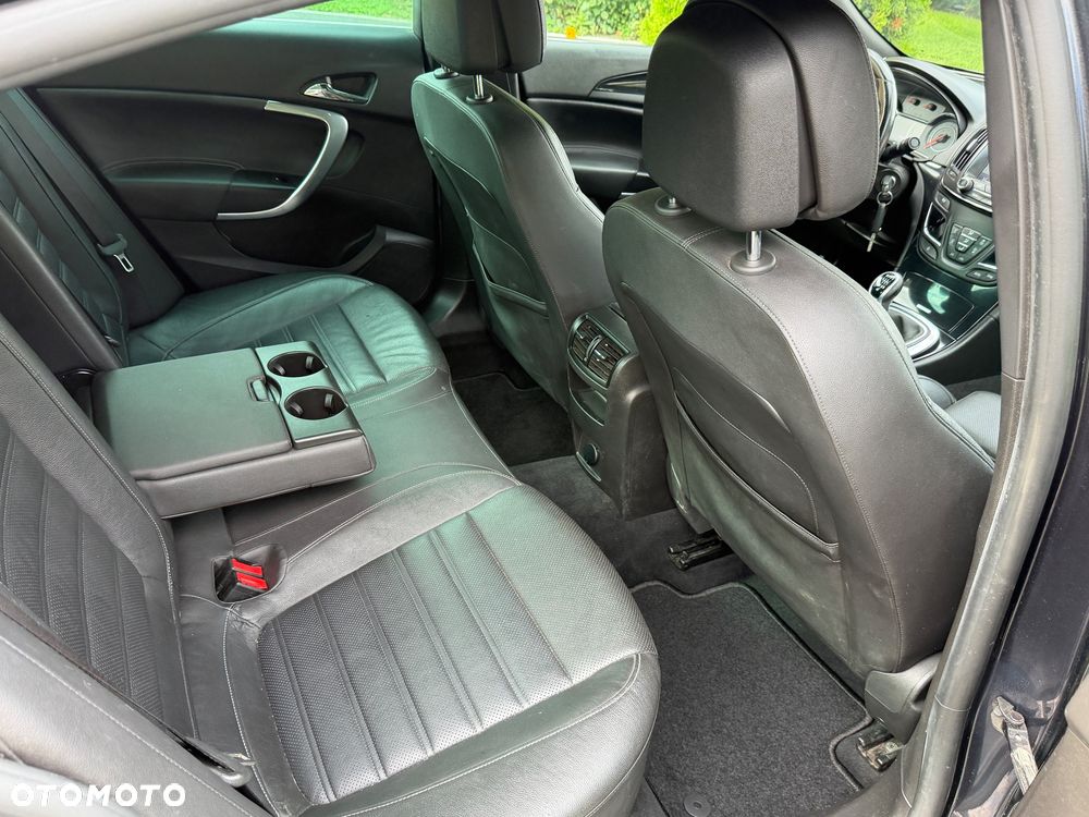 Opel Insignia 2.0 T Cosmo S&S - 33