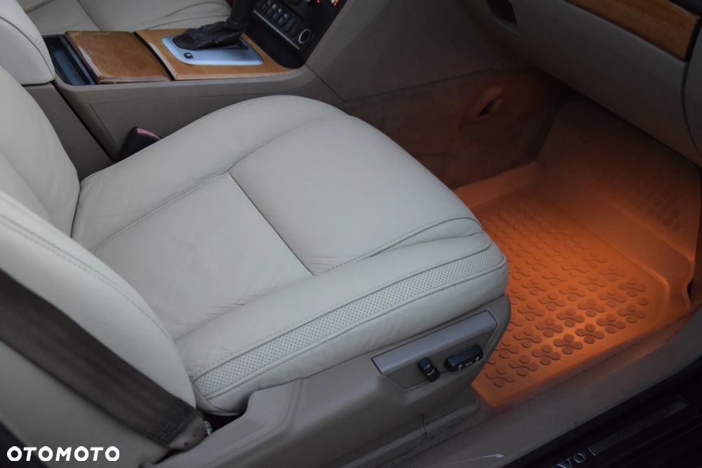 Volvo XC 90 3.2 AWD Summum - 31