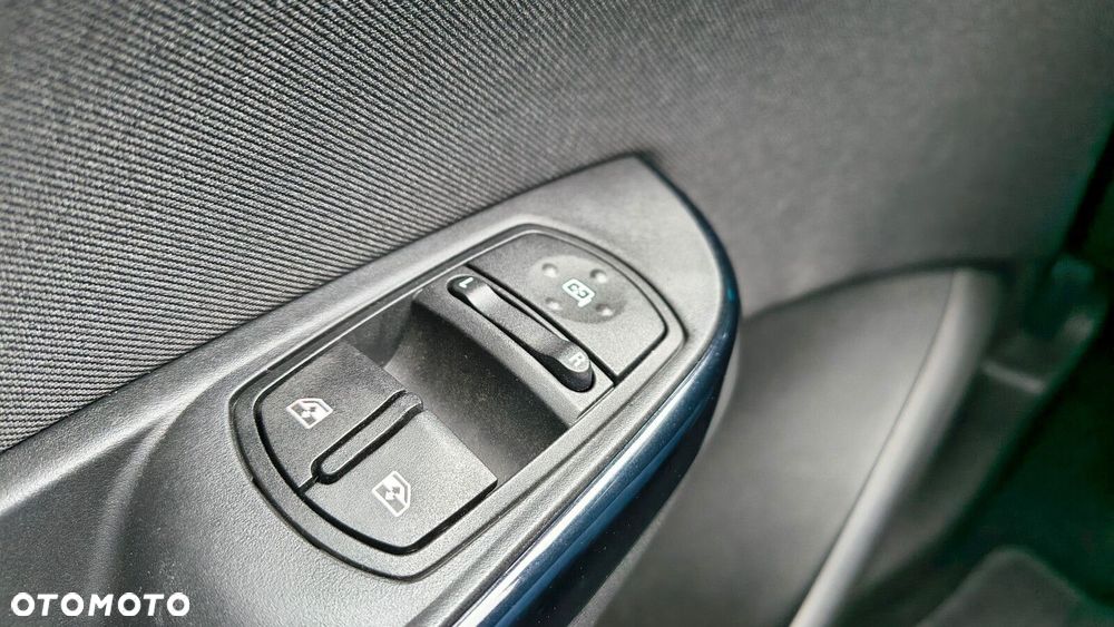 Opel Corsa - 19