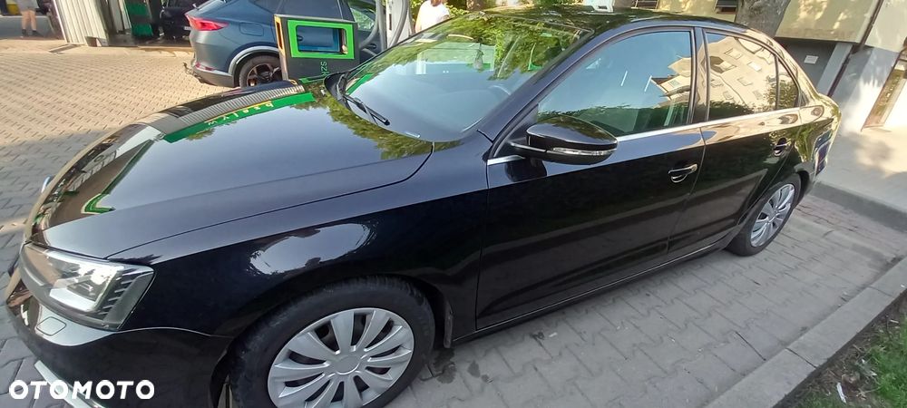 Volkswagen Jetta 1.4 TSI BMT Highline - 12