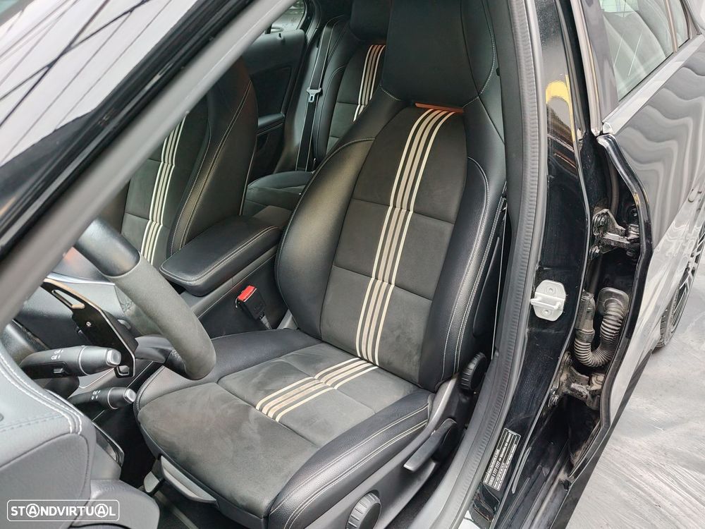Mercedes-Benz A 200 (BlueEFFICIENCY) 7G-DCT - 19