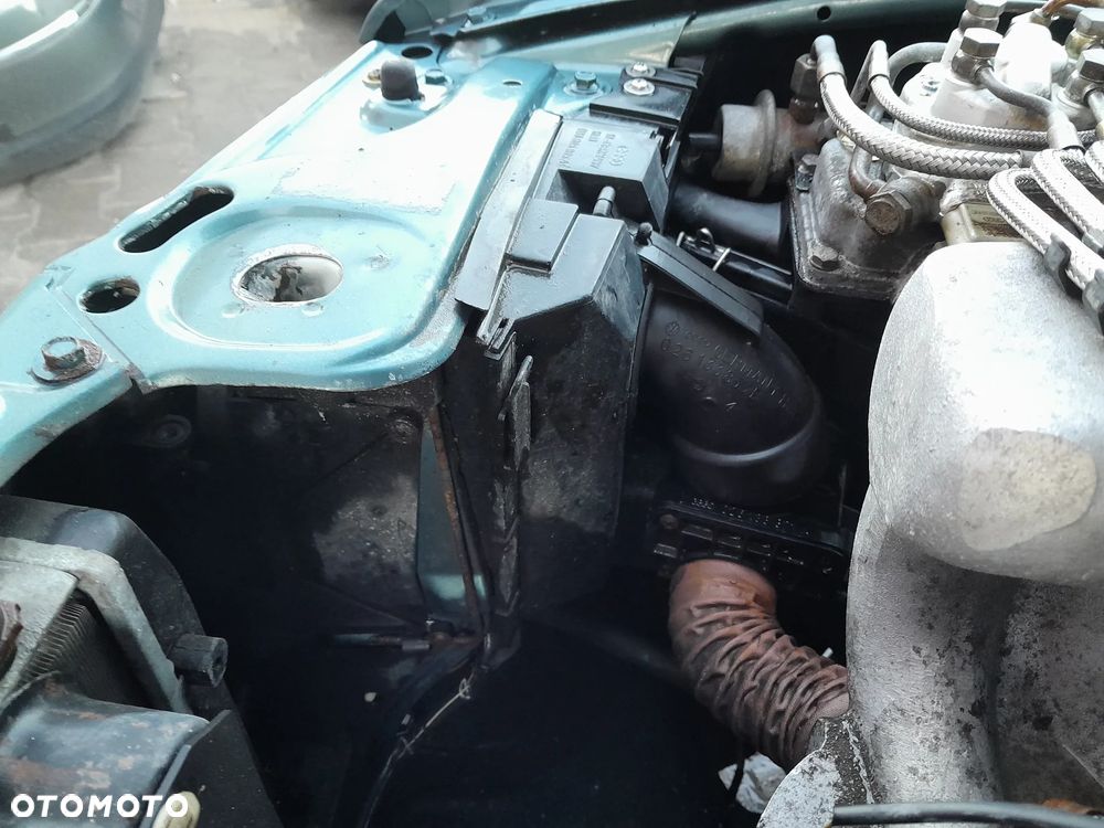 Audi 80 2.0 E - 23