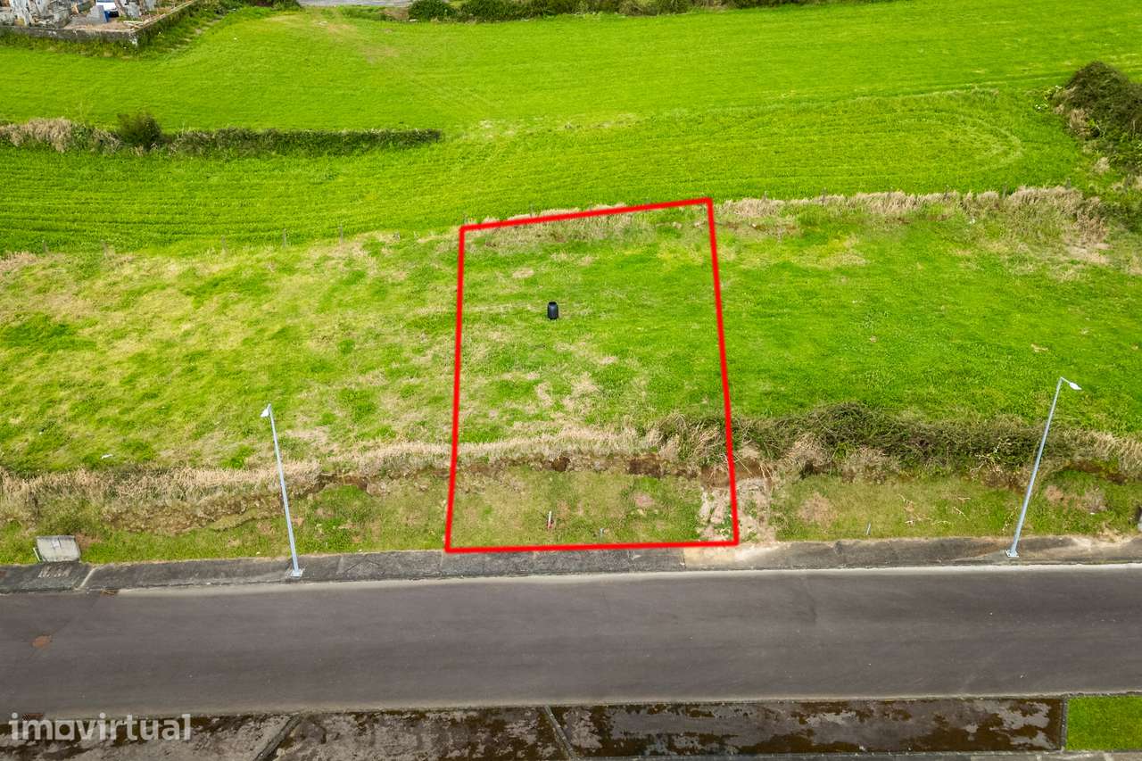 Lote Urbano - Povoação - Grande imagem: 2/6