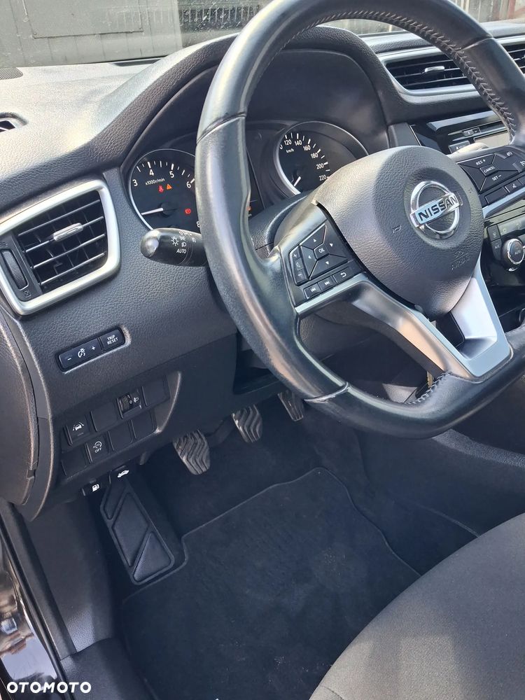 Nissan Qashqai - 17