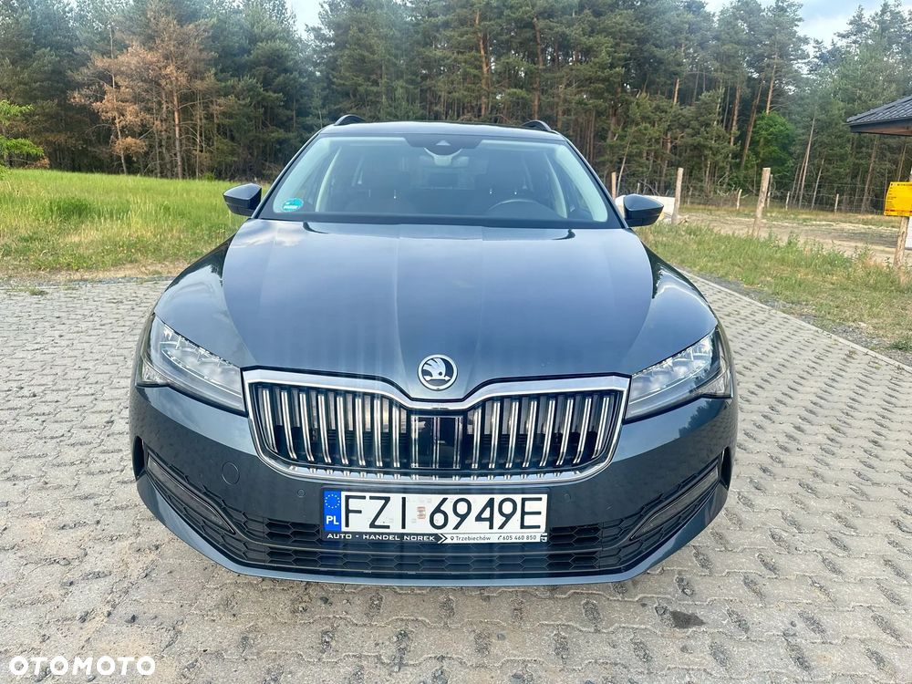 Skoda Superb 2.0 TDI DSG Ambition - 3