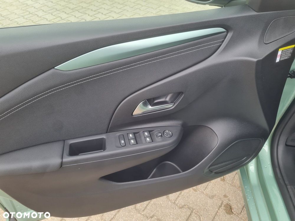 Opel Corsa - 11
