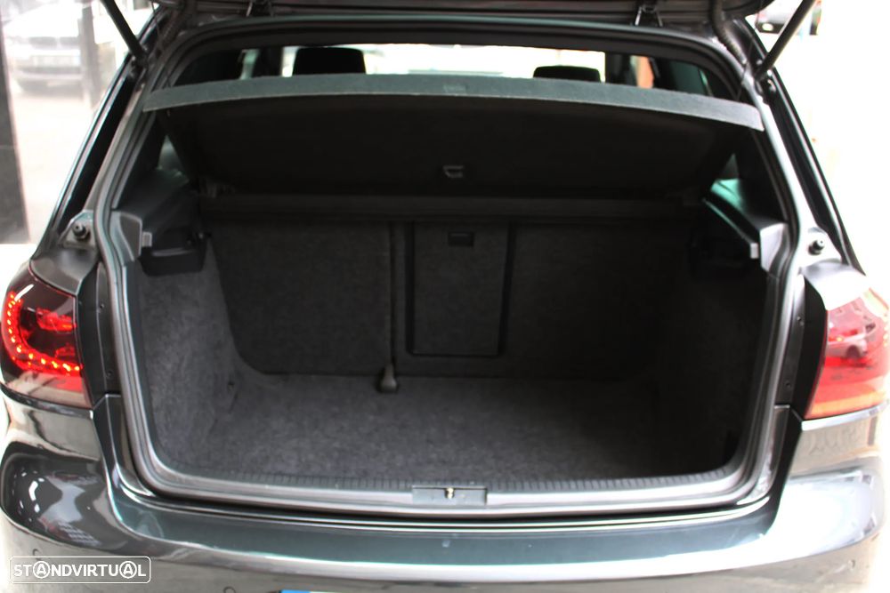 VW Golf 2.0 GTI DSG - 46