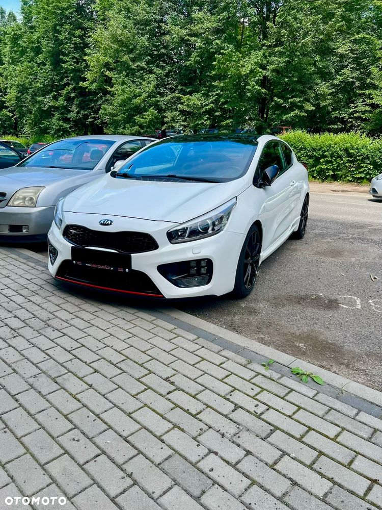 Kia ProCeed 1.6 T-GDI GT XL - 3