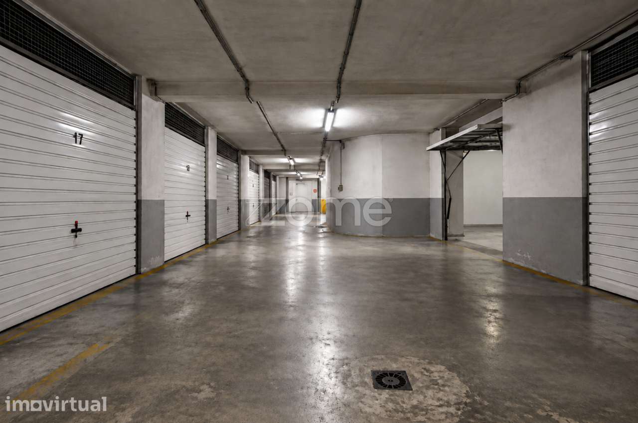 Garagem em Maximinos, Braga - Grande imagem: 4/18