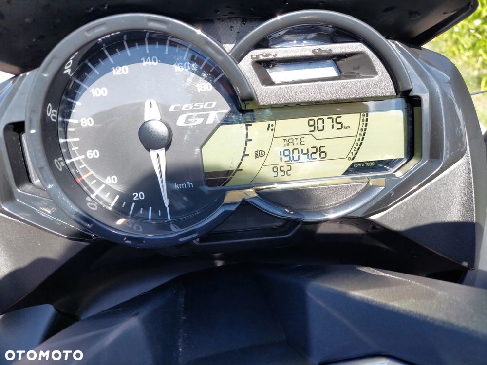 BMW C650 GT - 9