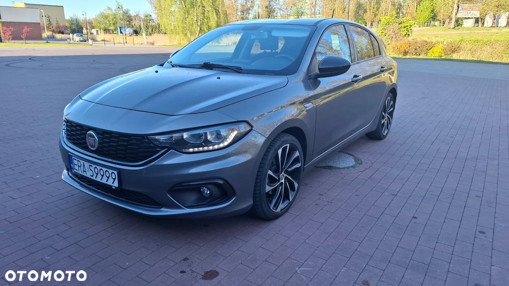 Fiat Tipo 1.4 T-Jet S-Design - 1