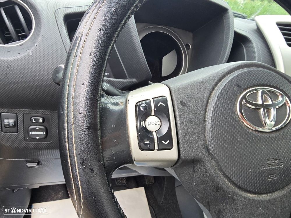 Toyota Urban Cruiser 1.33 VVT-i High Pack - 22