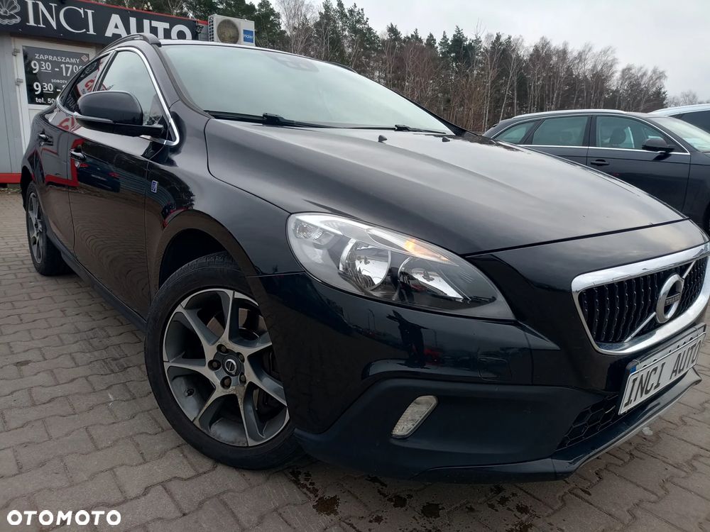 Volvo V40 Cross Country D3 Ocean Race - 2