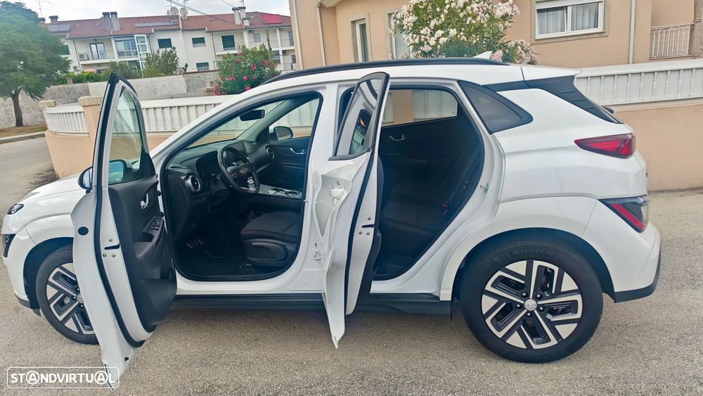 Hyundai Kauai 39 kWh Premium - 16