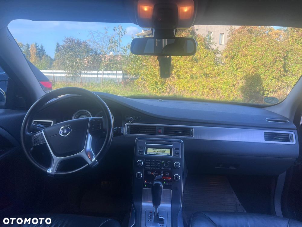 Volvo V70 D3 Geartronic Kinetic - 15