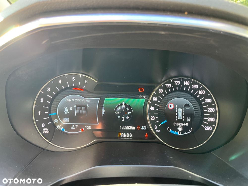 Ford S-Max 2.0 TDCi Titanium PowerShift - 9